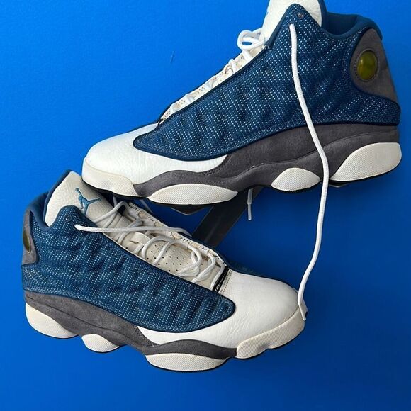 Nike Air Jordan XIII 13 Retro Flint Size 9.5 414571-401 Blue White Grey XII XI - Picture 1 of 6